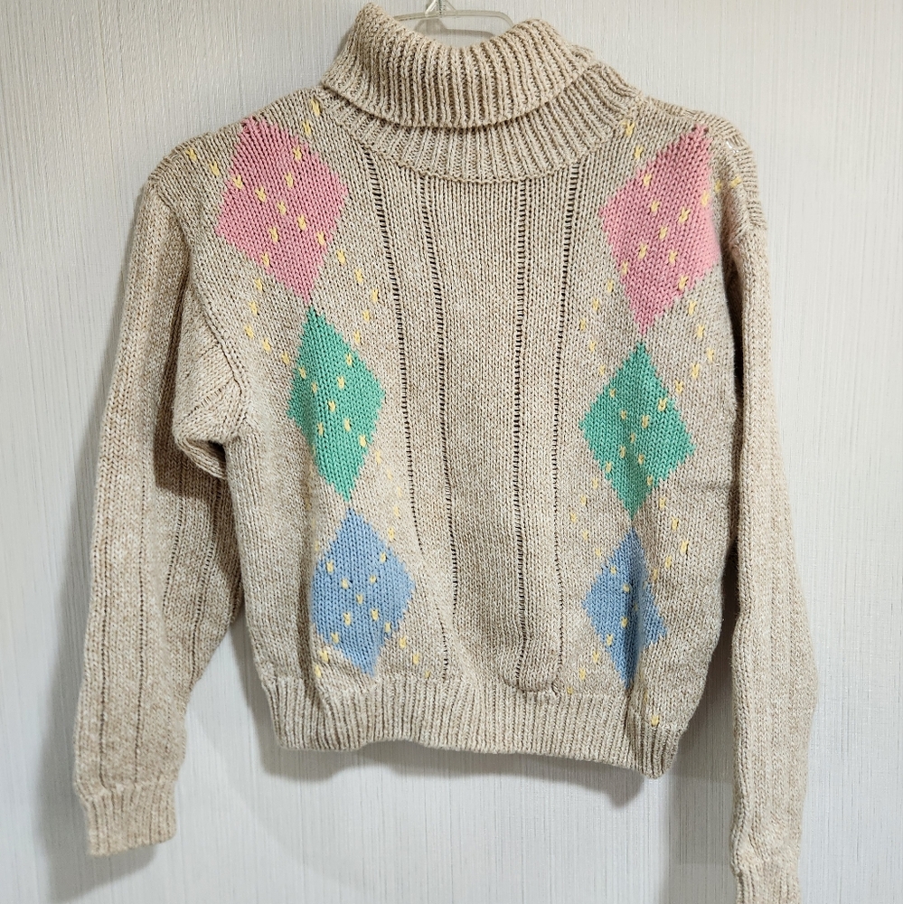 Liz Claiborne Turtleneck Argile Sweater